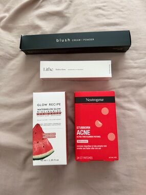 Beauty and Skincare Quad Set (comes with everything show ) Brand New